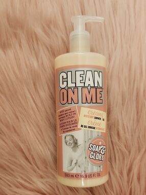 Brand New SOAP & GLORY CLEAN ON ME CREAMY MOISTURE SHOWER GEL